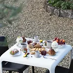 Bed & Breakfast Bee Happy - 3*